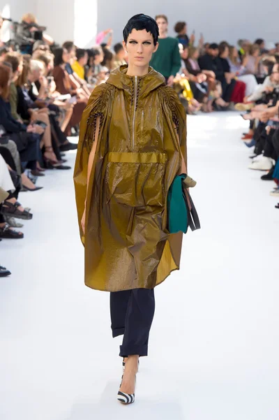Look 40